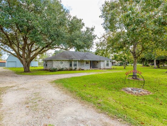 617 County Road 941d Alvin Tx 77511 Zillow