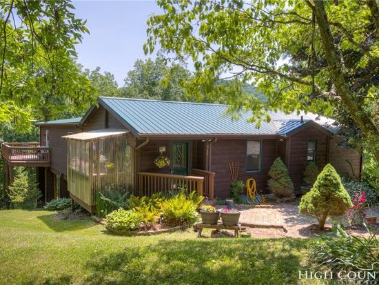 717 Ayers Rd E Banner Elk Nc 28604 Zillow
