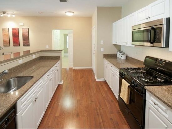 900 Crest Ln Washington Fort Lee Nj 07024 Zillow Apt 3313 900 Crest Ln Fort Lee Nj 07024