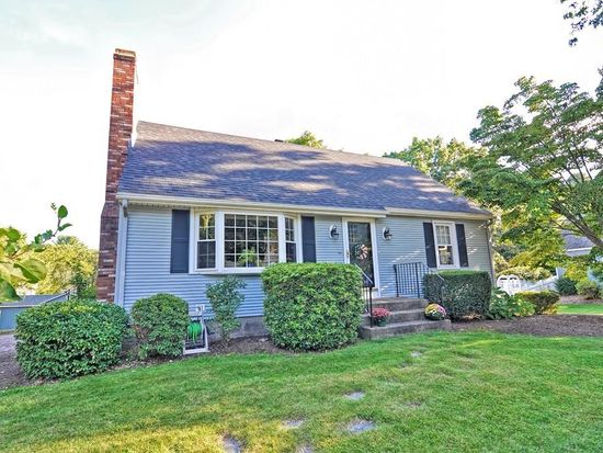 56 Oak Crest Dr North Attleboro Ma 02760 Zillow