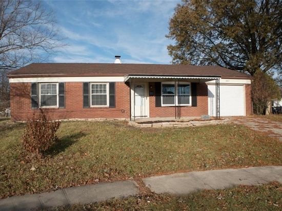 2403 Cullen Ct Indianapolis In 46219 Zillow