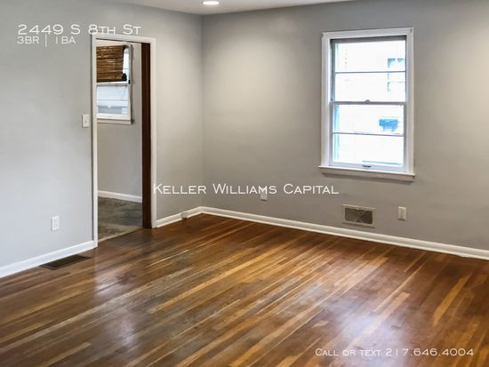 2449 S 8th St Springfield Il 62703 Zillow