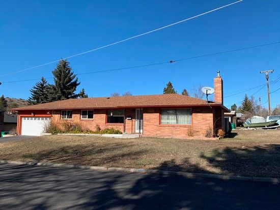 343 Donald St, Klamath Falls, OR 97601