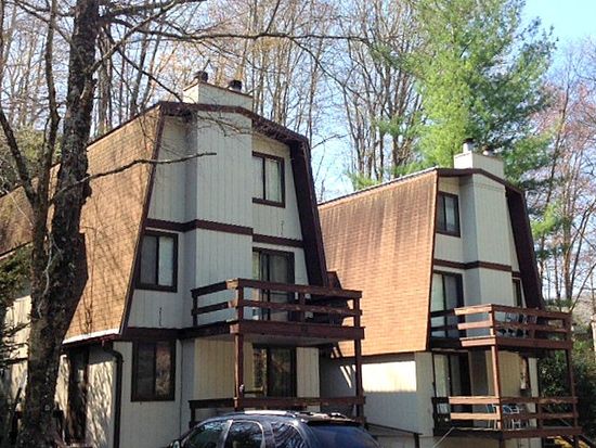 64 Creekside Dr Banner Elk Nc 28604 Zillow