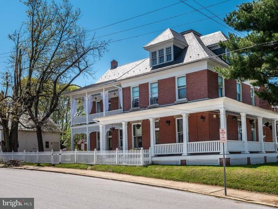 402 W Broadway, Red Lion, PA 17356 | Zillow