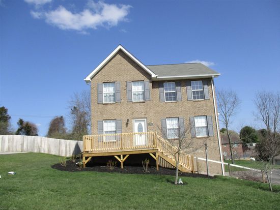 900 new village dr nw christiansburg va 24073 zillow