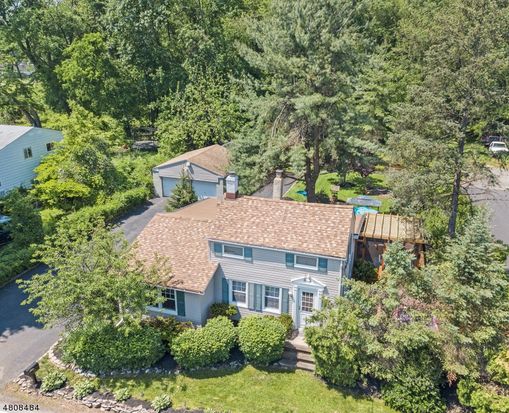 194 Horseneck Rd Fairfield Nj 07004 Zillow