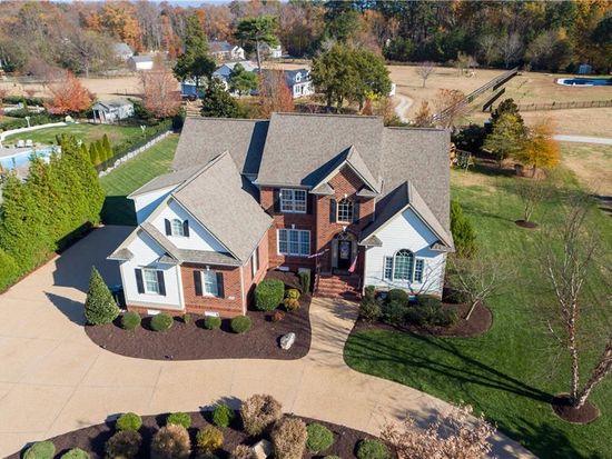104 Taylor Farm Ln Yorktown Va 23693 Zillow