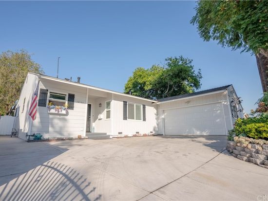 12157 Lull St North Hollywood Ca 91605 Mls Sr19274362 Zillow