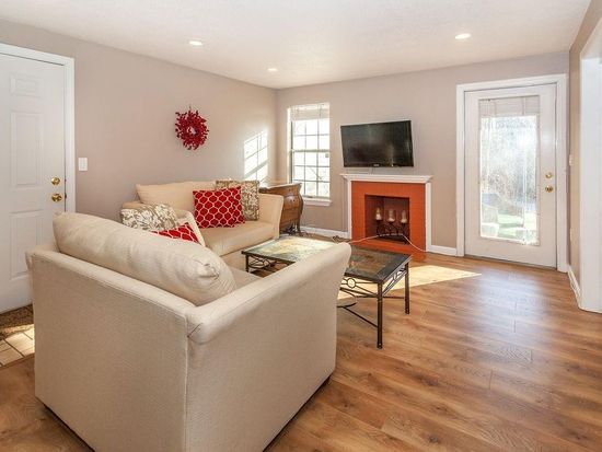 5 Thoreau Ct Apt 16 Natick Ma 01760 Zillow