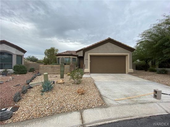 1495 Aztec Cv Bullhead City Az 86429 Zillow