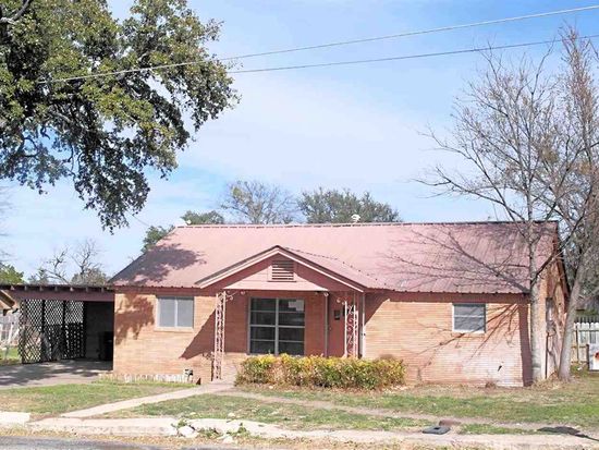 713 E Chappel Rd San Saba Tx 76877 Zillow