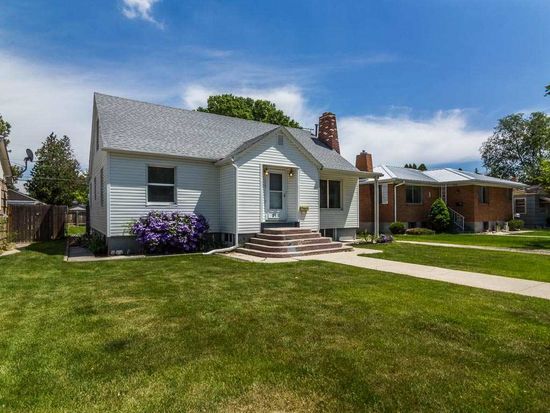 212 S Banner St Nampa Id 83686 Zillow