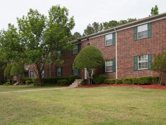 Chenal Lakes Apartments Little Rock Ar Zillow Arkansas Little Rock 72211 Creek Chenal Lakes 1 Of 23