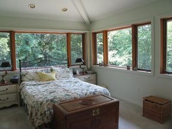 3 Lake Mansfield Ln, Great Barrington, MA 01230 | Zillow