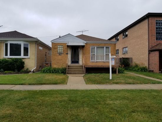 8217 W Addison St Chicago Il 60634 Zillow