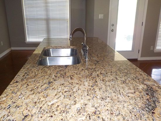 81 Friend Rd Hattiesburg Ms 39402 Zillow
