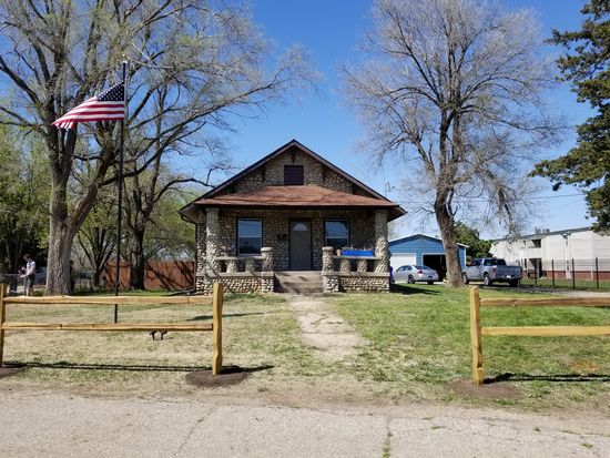 902 W 14th St Junction City Ks 66441 Zillow