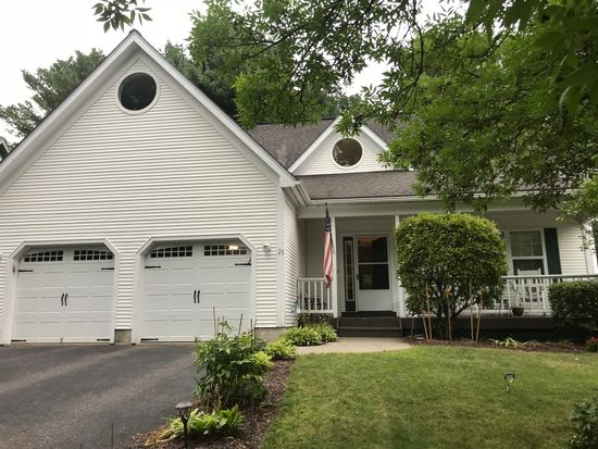 29 Lupine Ln South Burlington Vt 05403 Zillow