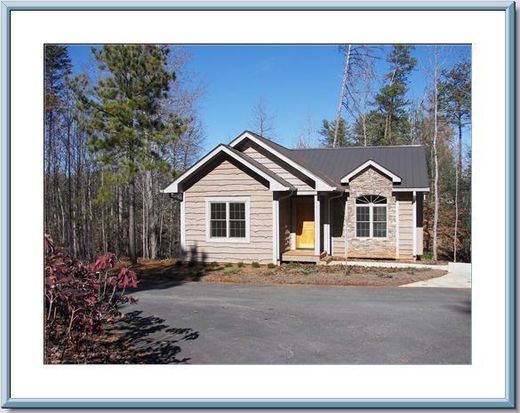 28722 >> 252 Upward Trl Columbus Nc 28722 Zillow 28722 >> 252 Upward Trl Columbus Nc 28722 Zillow