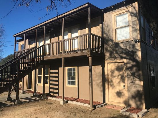 1605 Avenue E Apt 1 Brownwood Tx 76801 Zillow