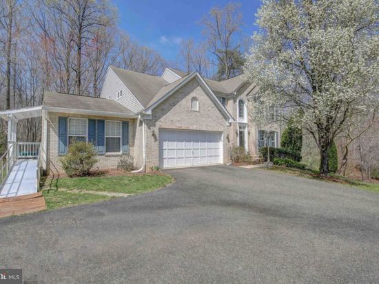 16610 Clydesdale Pl Hughesville Md 20637 Zillow