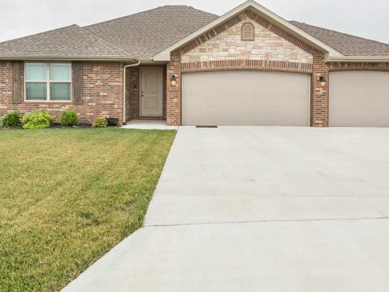 3292 West Rivulet Pass Springfield Mo Selling Real Estate Home Decor Real Estate Agent