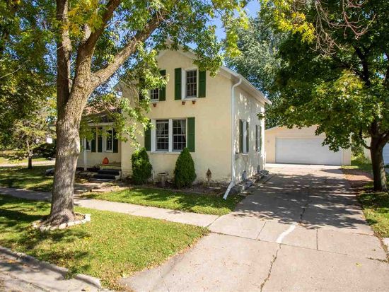 120 N Winnebago St De Pere Wi 54115 Zillow