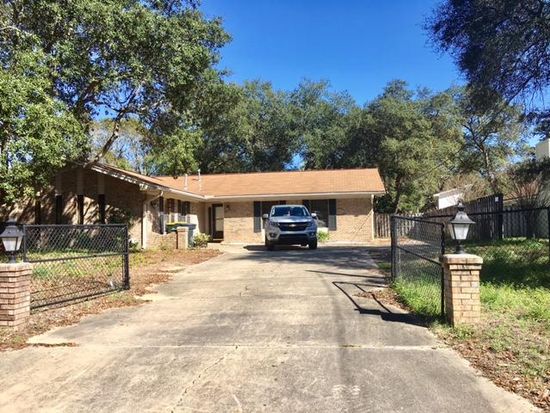 227 Memorial Pkwy NW, Fort Walton Beach, FL 32548 | Zillow