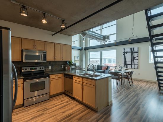 Premier Lofts Apartment Rentals Denver Co Zillow