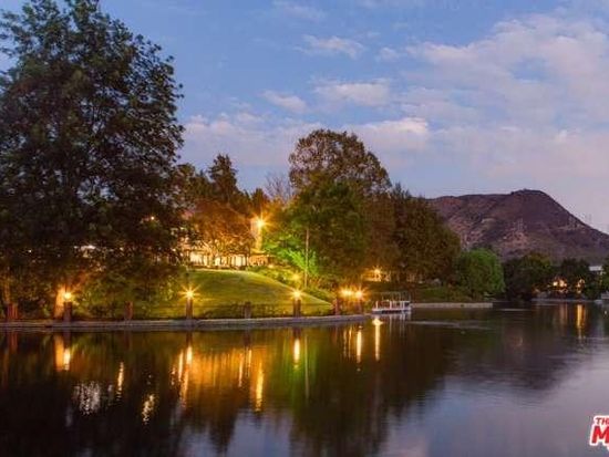 9956 Toluca Lake Ave Toluca Lake Ca 91602 Zillow