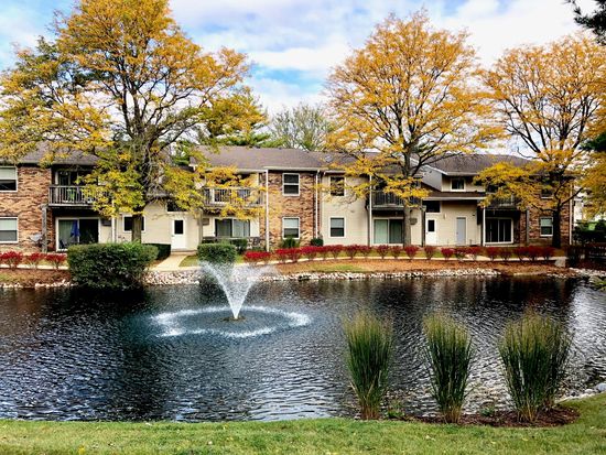 Villages Of Greene Valley Apartment Rentals Woodridge Il Zillow 1 Of 36