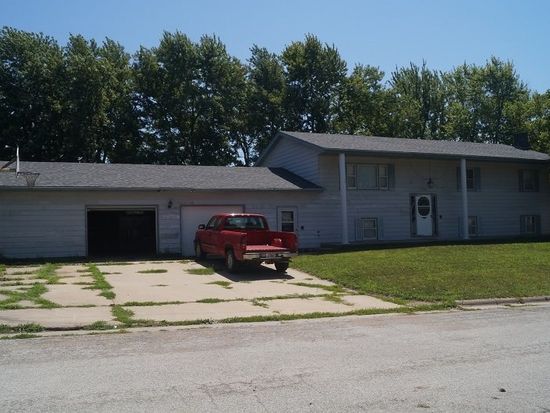 Pawnee City Nebraska >> 1020 E St Pawnee City Ne 68420 Zillow Pawnee City Nebraska >> 1020 E St Pawnee City Ne 68420 Zillow