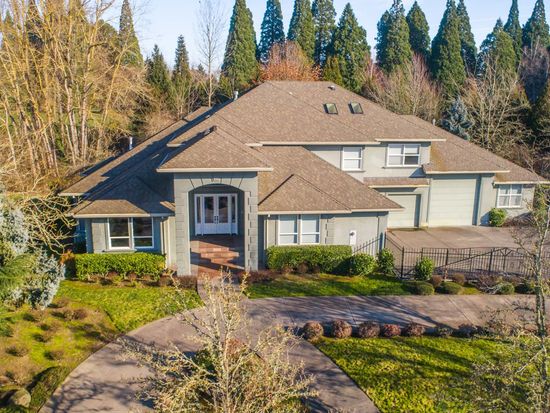 1947 Ne Edgewater Dr Portland Or 97211 Zillow