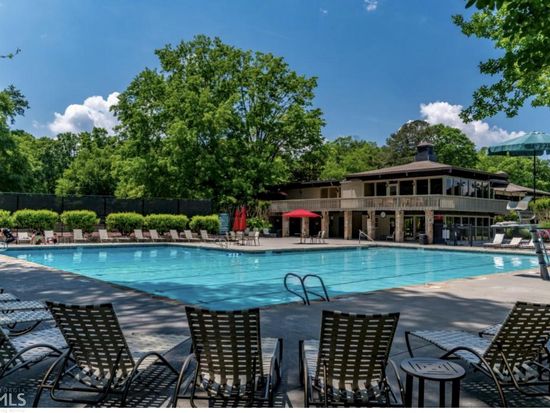 44 Monet Ct Nw Atlanta Ga 30327 Zillow