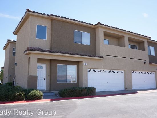 42 Ruffled Feather Way Henderson Nv 89012 Zillow