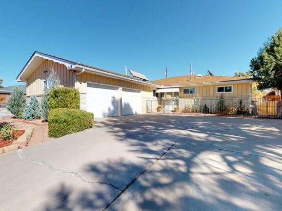 1616 California St Ne Albuquerque Nm 87110 Zillow