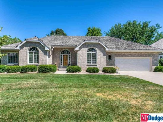 15736 Burdette St Omaha Ne 68116 Zillow