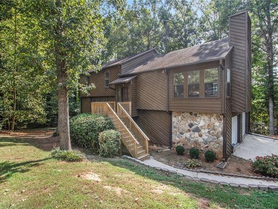 5192 Manitou Way Stone Mountain Ga 30087 Zillow