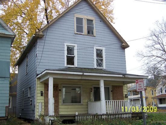 1803 South Ave Niagara Falls Ny 14305 Zillow