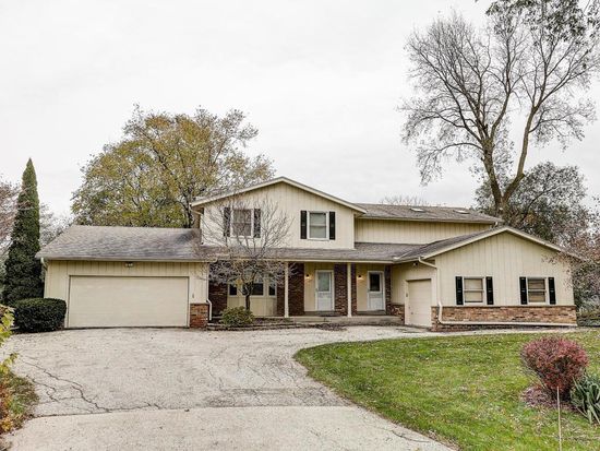 1422 S 164th St New Berlin Wi 53151 Zillow