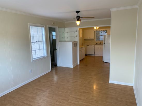 1019 Gary St Nw Apt B Cleveland Tn 37311 Zillow