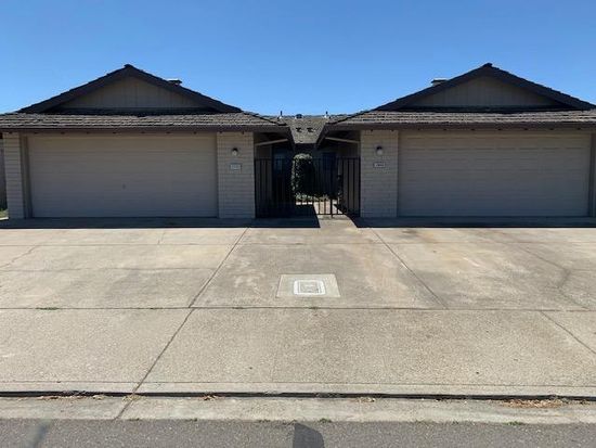 23 N Mills Ave Lodi Ca 95242 Zillow