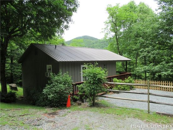 248 Snowflake Rd Banner Elk Nc 28604 Zillow