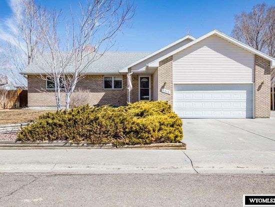 2315 W Teton Blvd Green River Wy 82935 Zillow