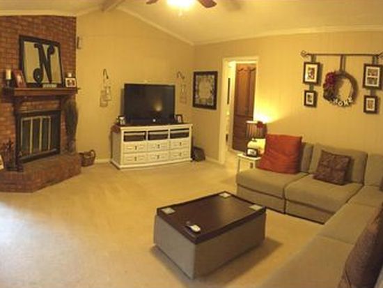 2607 Lakewood Dr Valdosta Ga 31602 Zillow