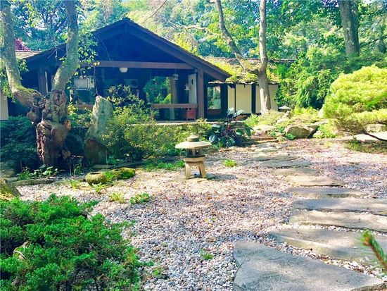 21 Gorge Ln Pound Ridge Ny 10576 Zillow