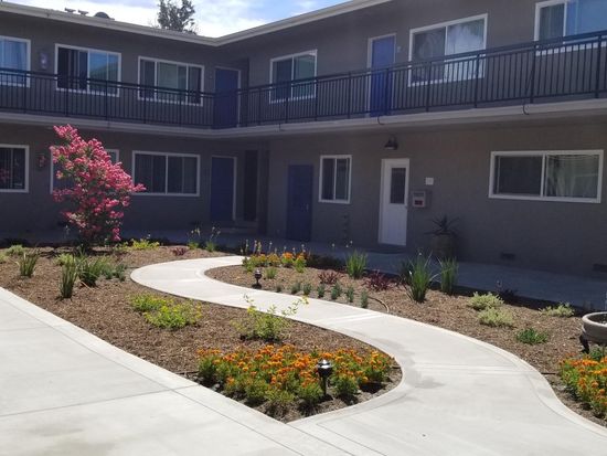 887 Center St One Bedroom Costa Mesa Ca 92627 Zillow Trio Apartments One Bedroom Floorplan 887 Center St Costa Mesa Ca 92627