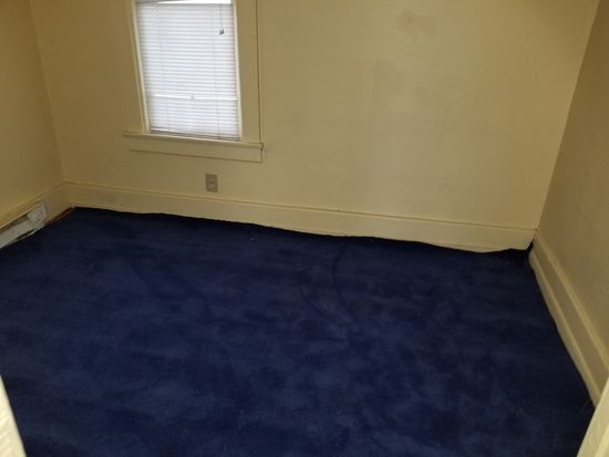 839 E Vineyard Ave Benton Harbor Mi 49022 Zillow