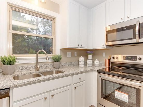 418 N Broad St Suffolk Va 23434 Zillow